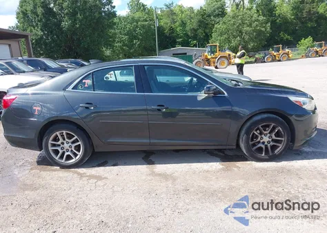 2016 Chevrolet Malibu Limited Lt z USA, uszkodzony, nr VIN 1G11C5SA2GU118027